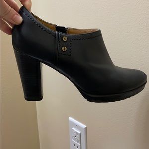 Women’s black Clark ankle boot heels